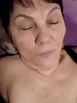 OliviaaSkyy's cam snapshot