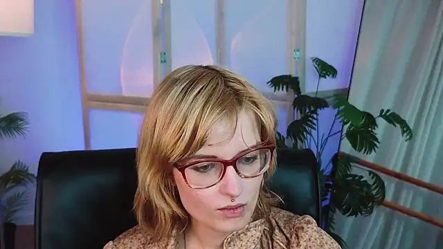 Akimo_'s cam snapshot