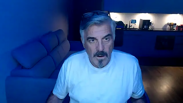 Budapest1958's cam snapshot