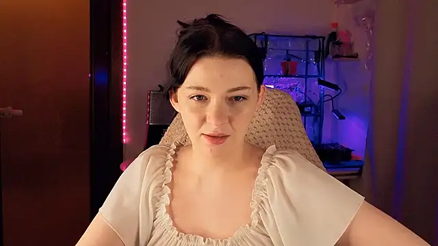 Doll_lira's cam snapshot