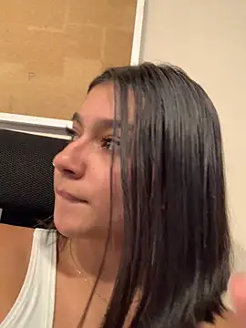 AlyssaRay's cam snapshot