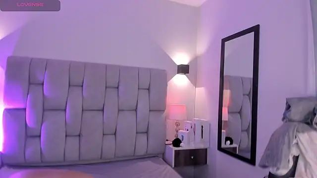 Amatista_desire's cam snapshot