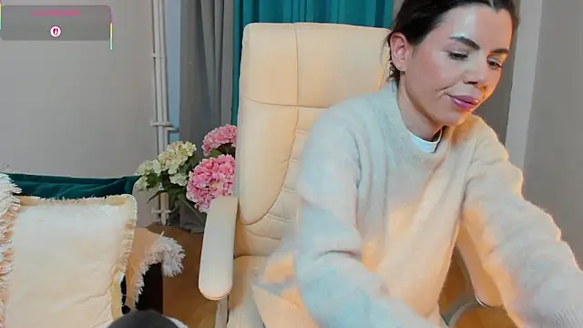 SeductiveBella's cam snapshot