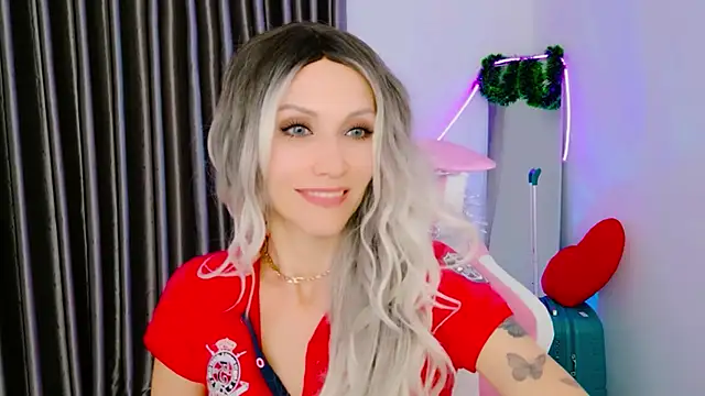 betty_xoxoo's cam snapshot