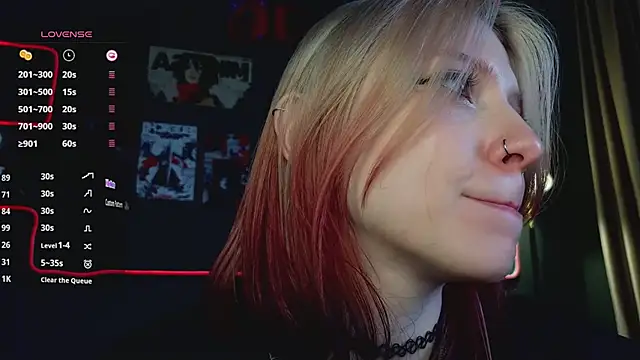 arielabradberry's cam snapshot