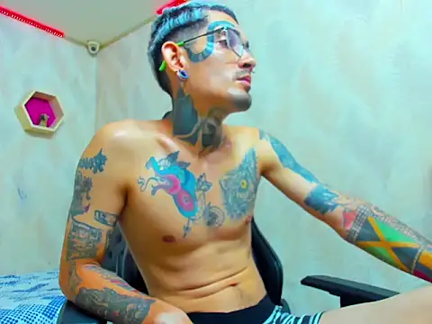 Boy_tatto77's cam snapshot