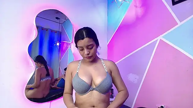 max_ashley_mds's cam snapshot