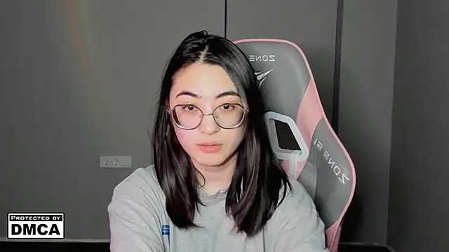 MeilideQian1 live sex cam