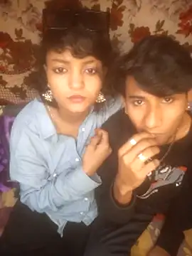 Freakingromance's cam snapshot