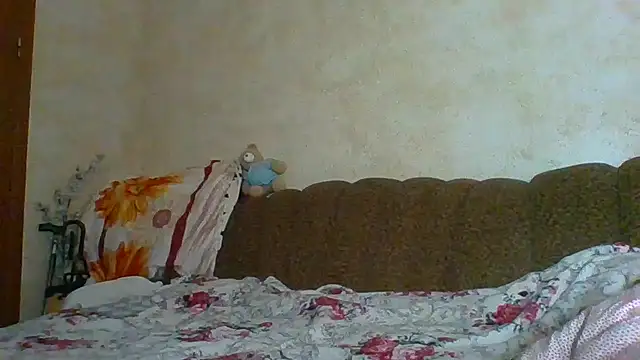 MilaSky5303's cam snapshot