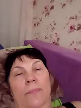 OliviaaSkyy's cam snapshot