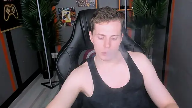 Hector_Spector's cam snapshot