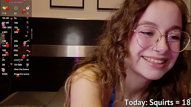 lolatheangel's cam snapshot