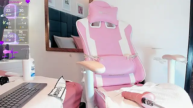 dulce_char's cam snapshot