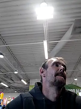 Hungwell1515's cam snapshot