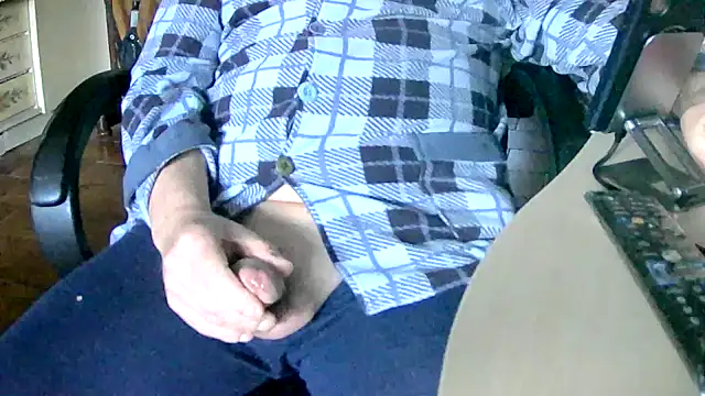 tobikoyuzu's cam snapshot