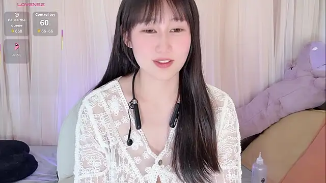 BoxedGyre- live sex cam