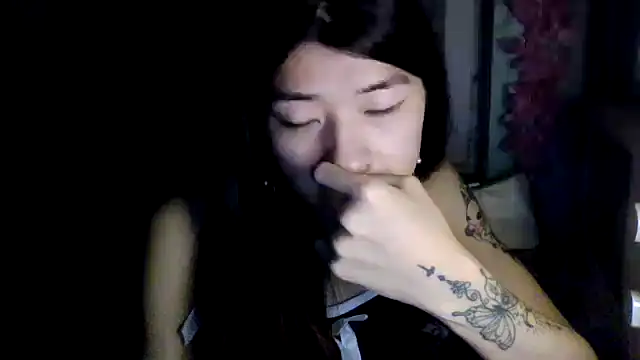 CarlyJoy live sex cam