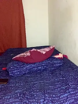 Lady-Amina's cam snapshot