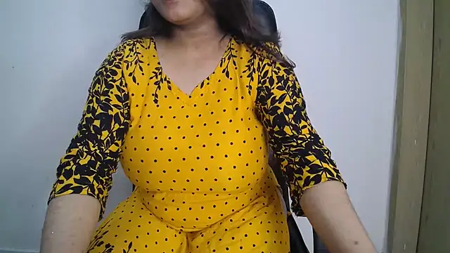 Its-Simran live sex cam