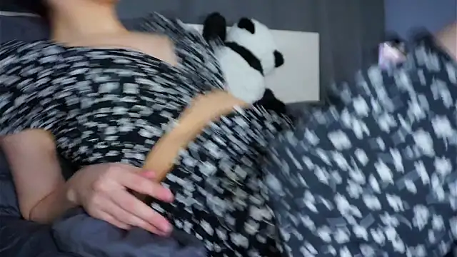 Likalense's cam snapshot