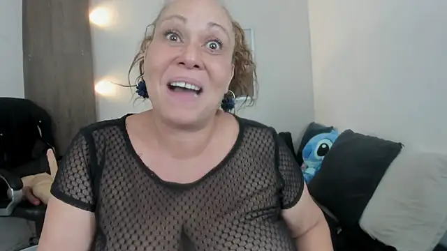 Cheryl_JONES live sex cam