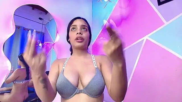 max_ashley_mds's cam snapshot