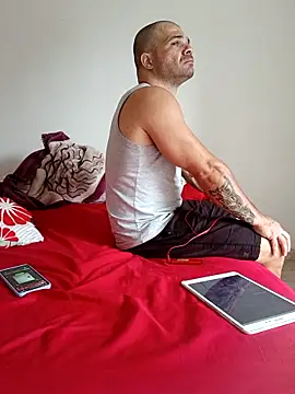 LEIRIS_Y_FRED_01's cam snapshot