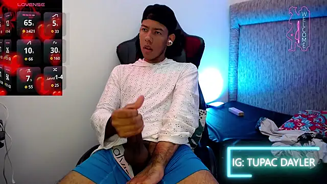 Tupac_D live sex cam