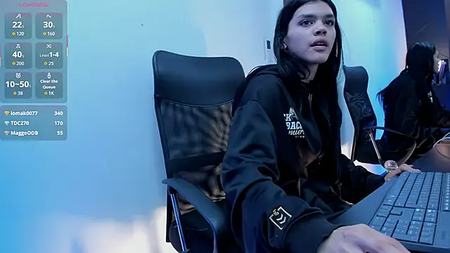 ALICESANDOVAL's cam snapshot