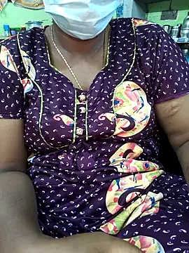 Tamilselviroja-'s cam snapshot