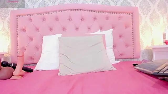 amara_rousse's cam snapshot