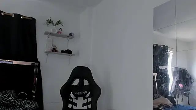 Moon_Sammy's cam snapshot