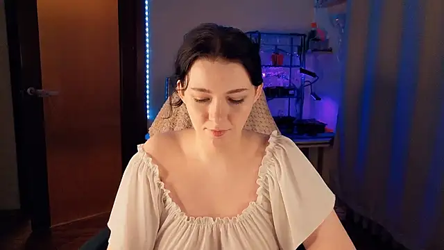 Doll_lira's cam snapshot