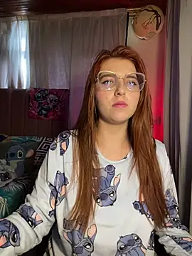 CoraVibes's cam snapshot