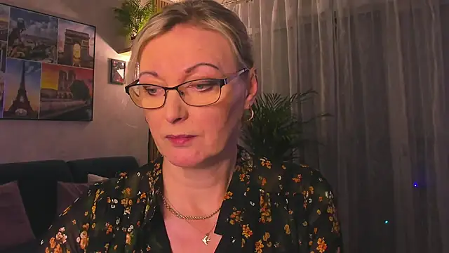 vanessa_chat's cam snapshot