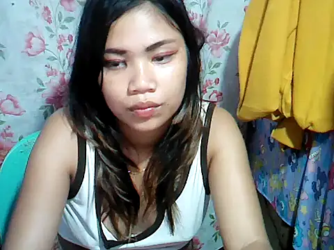 Milkytits_Yum00's cam snapshot