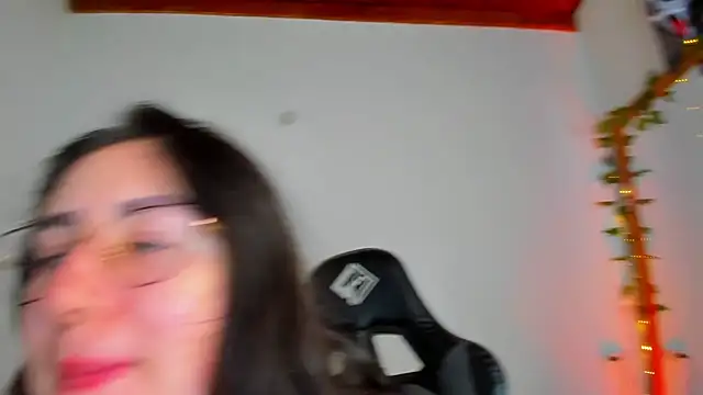 Susan_Foxx's cam snapshot