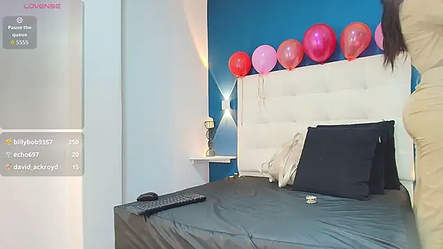 TracyDavis_'s cam snapshot