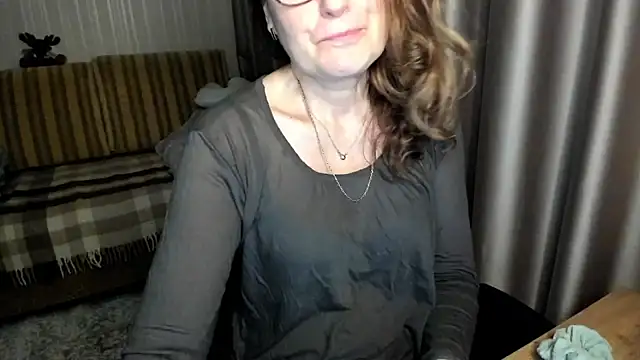 lauraoven's cam snapshot