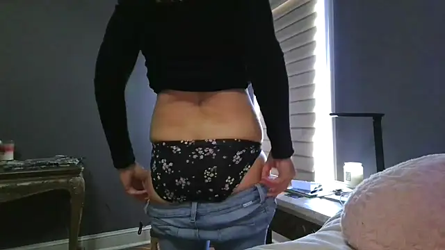 Lisaisluscious's cam snapshot