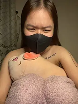 BUNNY050465's cam snapshot