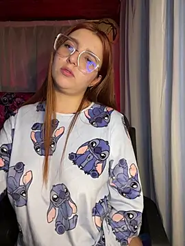 CoraVibes's cam snapshot