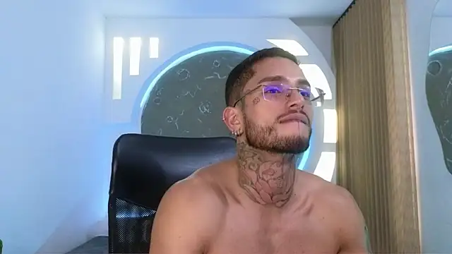 Alanrodgers live sex cam