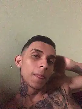 fran777775's cam snapshot