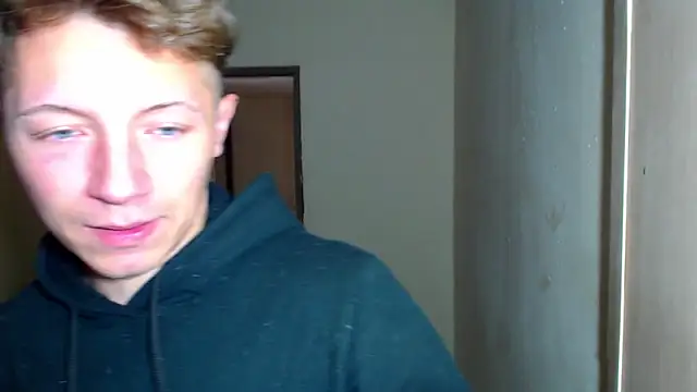 BlondZilla live sex cam