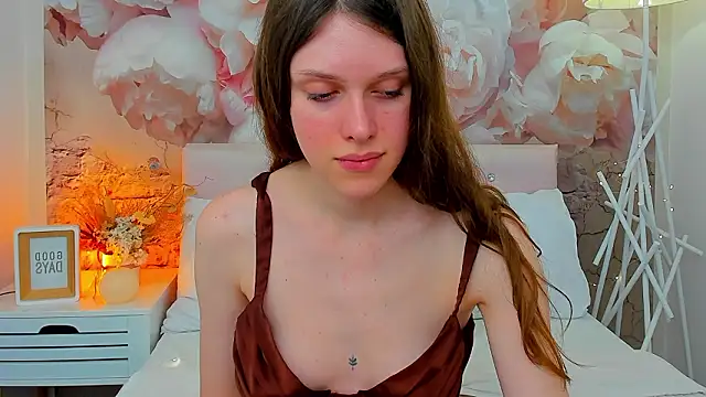 JaneBrowni's cam snapshot