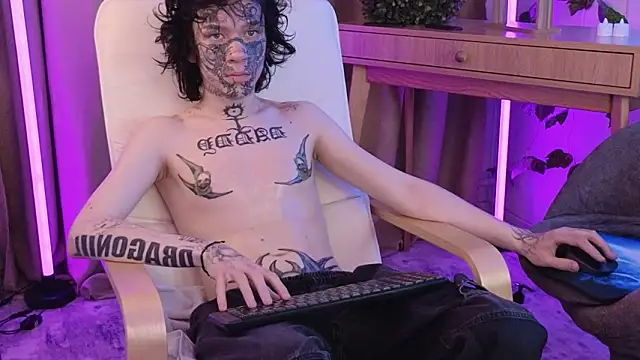 em0_b0y live sex cam