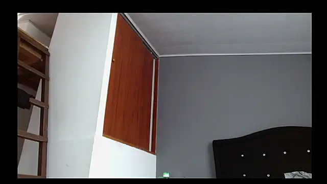 Emilia_1995's cam snapshot