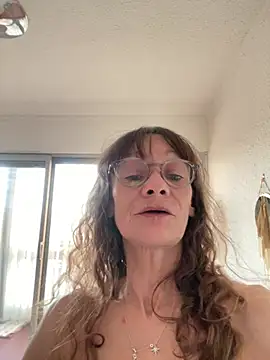 Chris06d22@xh's cam snapshot